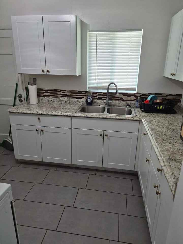 3005 38th St - Photo 6 of 9