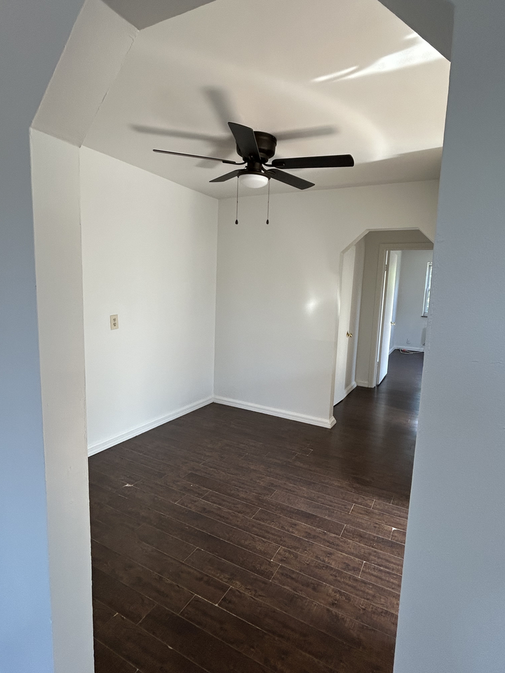 636 Maple Dr #C - Photo 2 of 11