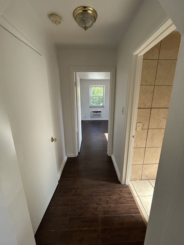 636 Maple Dr #C - Photo 5 of 11