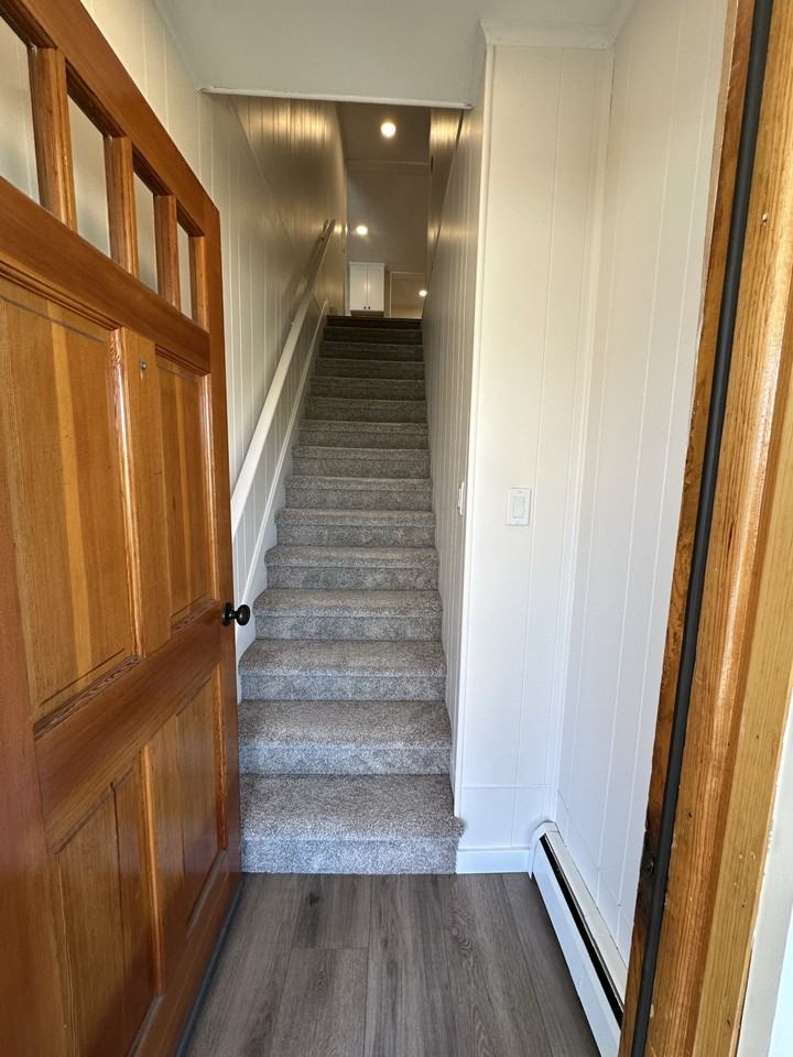 812 Church St Apt 2 #2 - Photo 2 of 22