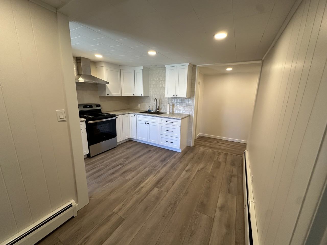 812 Church St Apt 2 #2 - Photo 6 of 22