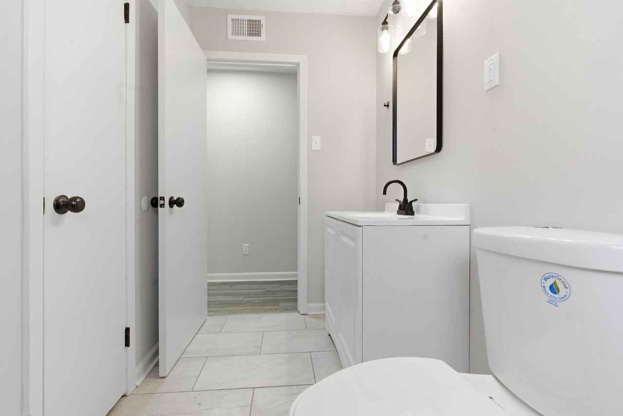 3206 Melbourne St - Photo 4 of 22