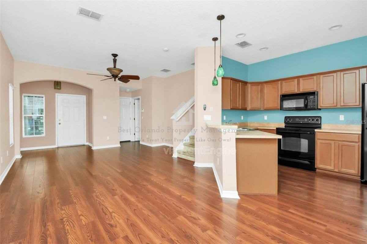 3717 Clubside Pointe Dr #1 - Photo 3 of 10