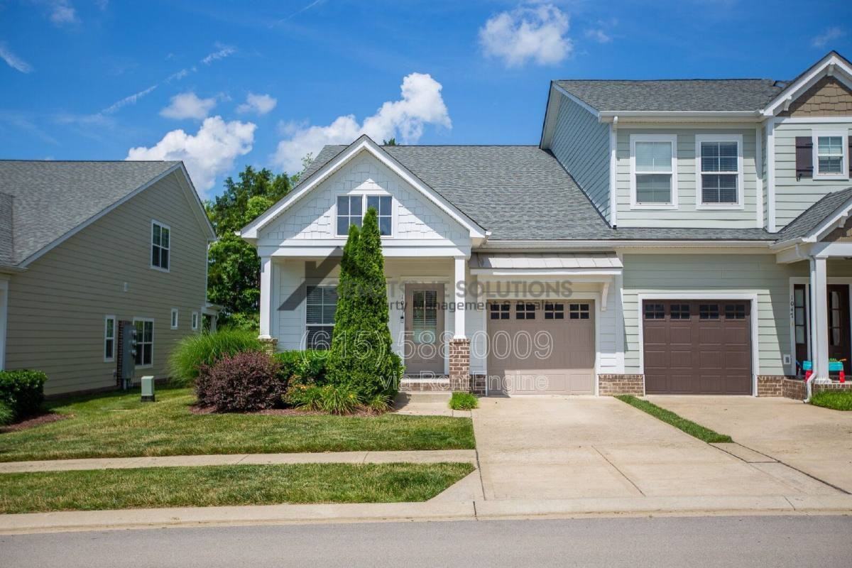 1041 Honey Bush Cir - Photo 7 of 10