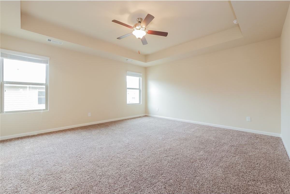 315 Rankin Cir - Photo 7 of 13