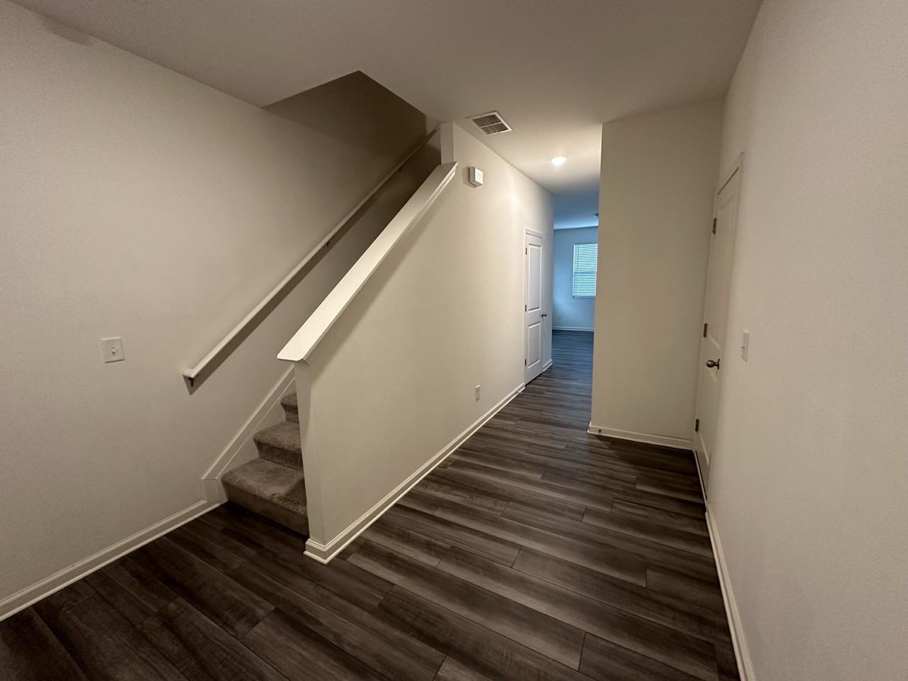 128 Swindon Dr - Photo 5 of 14