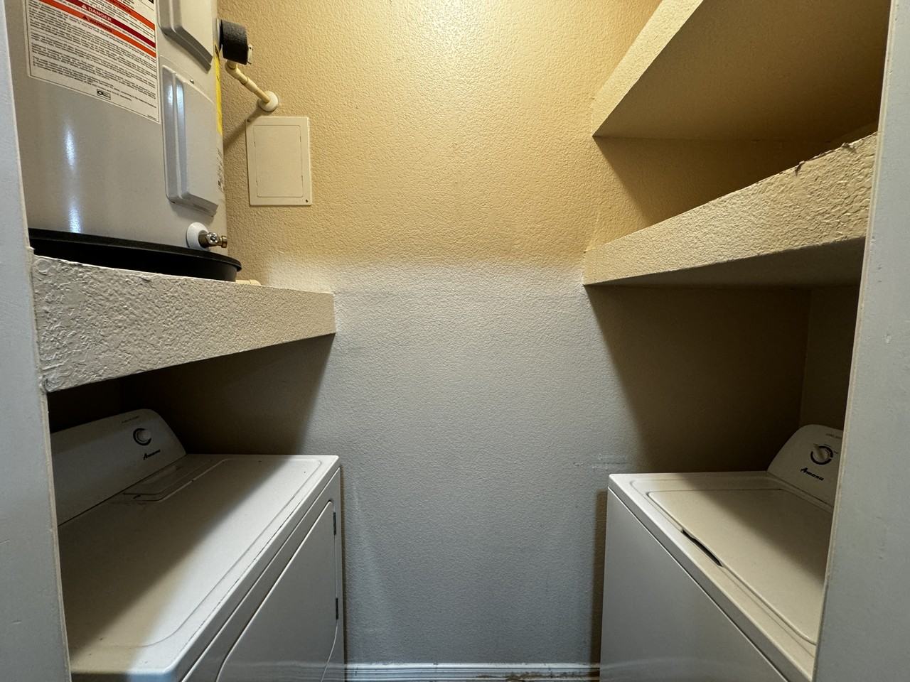 10626 Mccombs St #01 - Photo 6 of 10