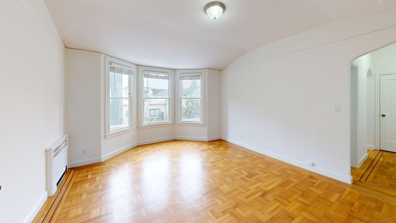 915 Pierce Street - Photo 6 of 9