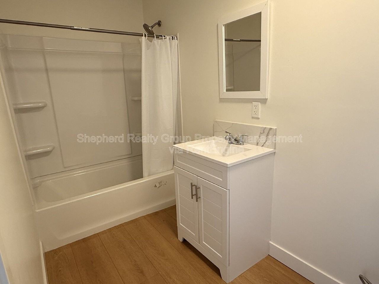 7721 Janet Ave #C - Photo 5 of 25