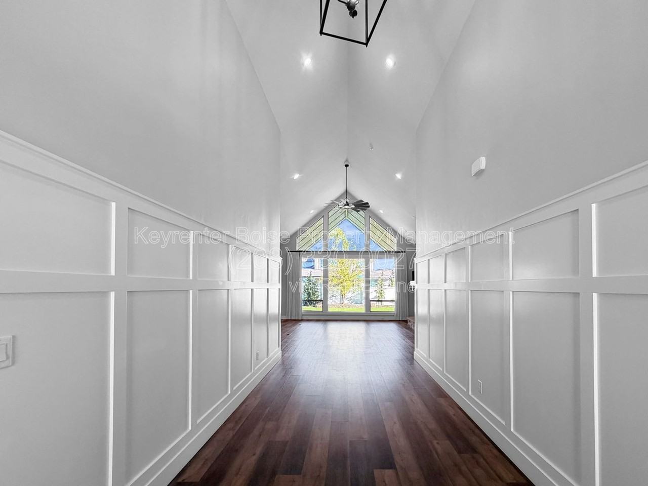 8368 W Sparks Lake Dr - Photo 4 of 32