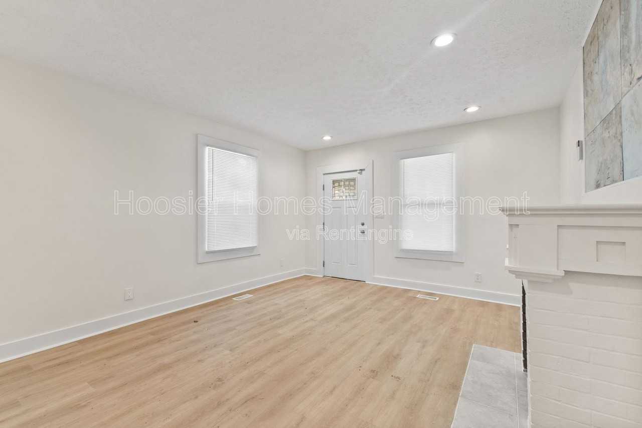 2920 Ruckle St - Photo 6 of 28