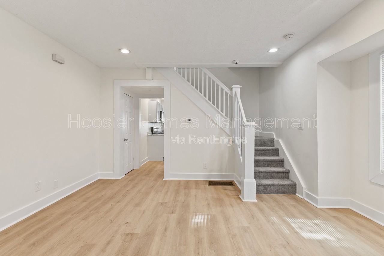 2920 Ruckle St - Photo 7 of 28