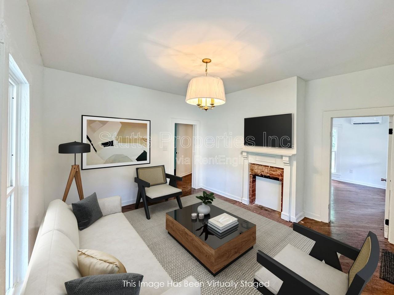 2010 Vulcan Ave - Photo 2 of 10