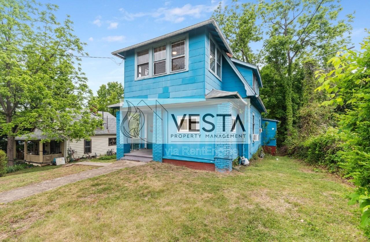 17 Clyde St #B - Photo 5 of 26