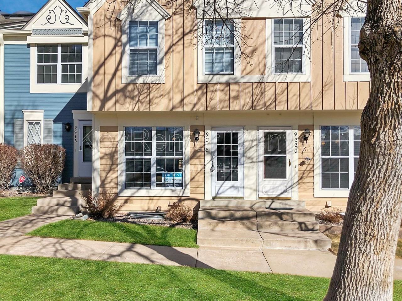 9218 W Ontario Dr - Photo 2 of 30
