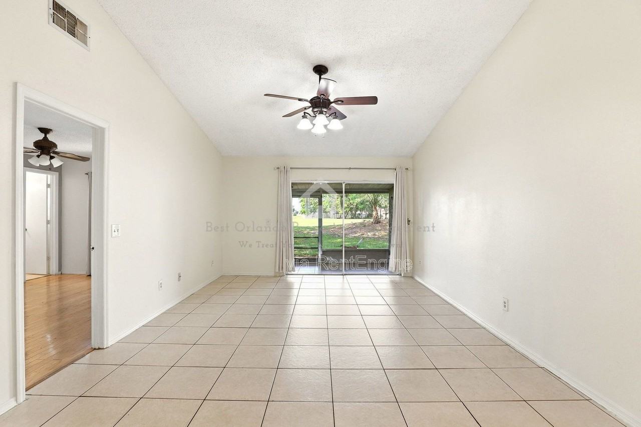 917 Pebble Creek Cir #1 - Photo 7 of 29