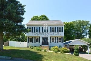 featured image of 6 Meeting House Ln