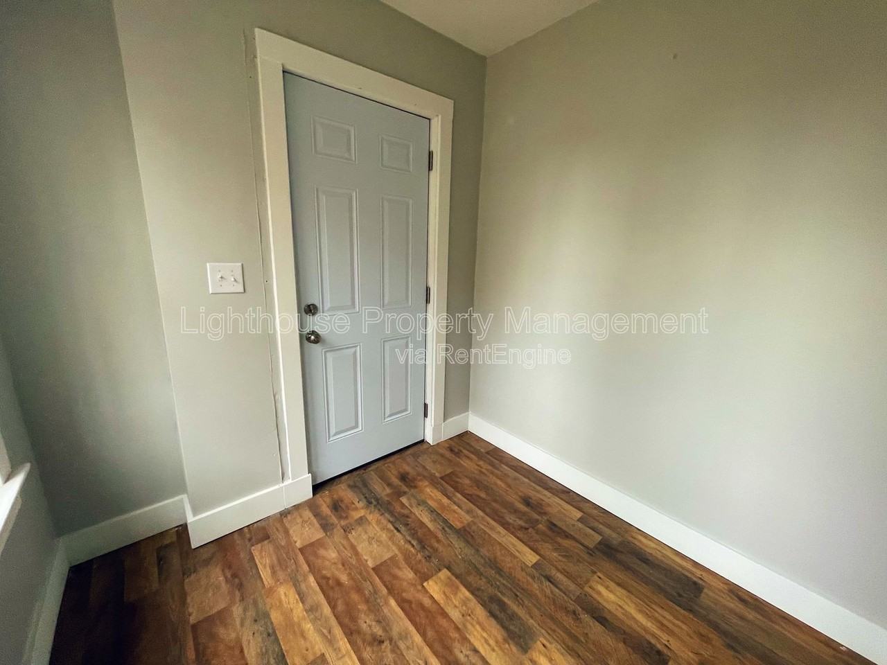 618 Superior St #2 - Photo 3 of 18