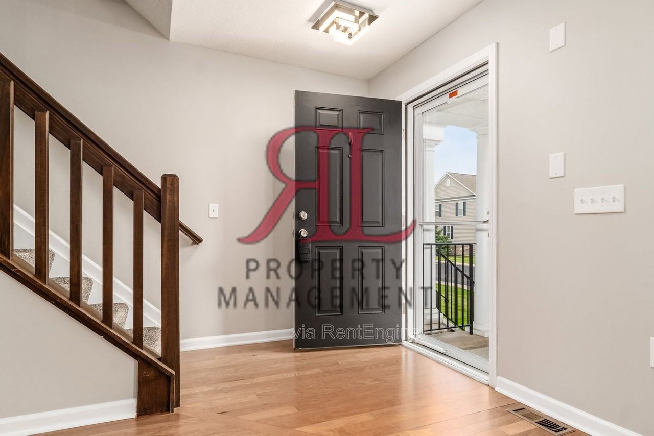 5807 Bridgehampton Dr - Photo 4 of 41