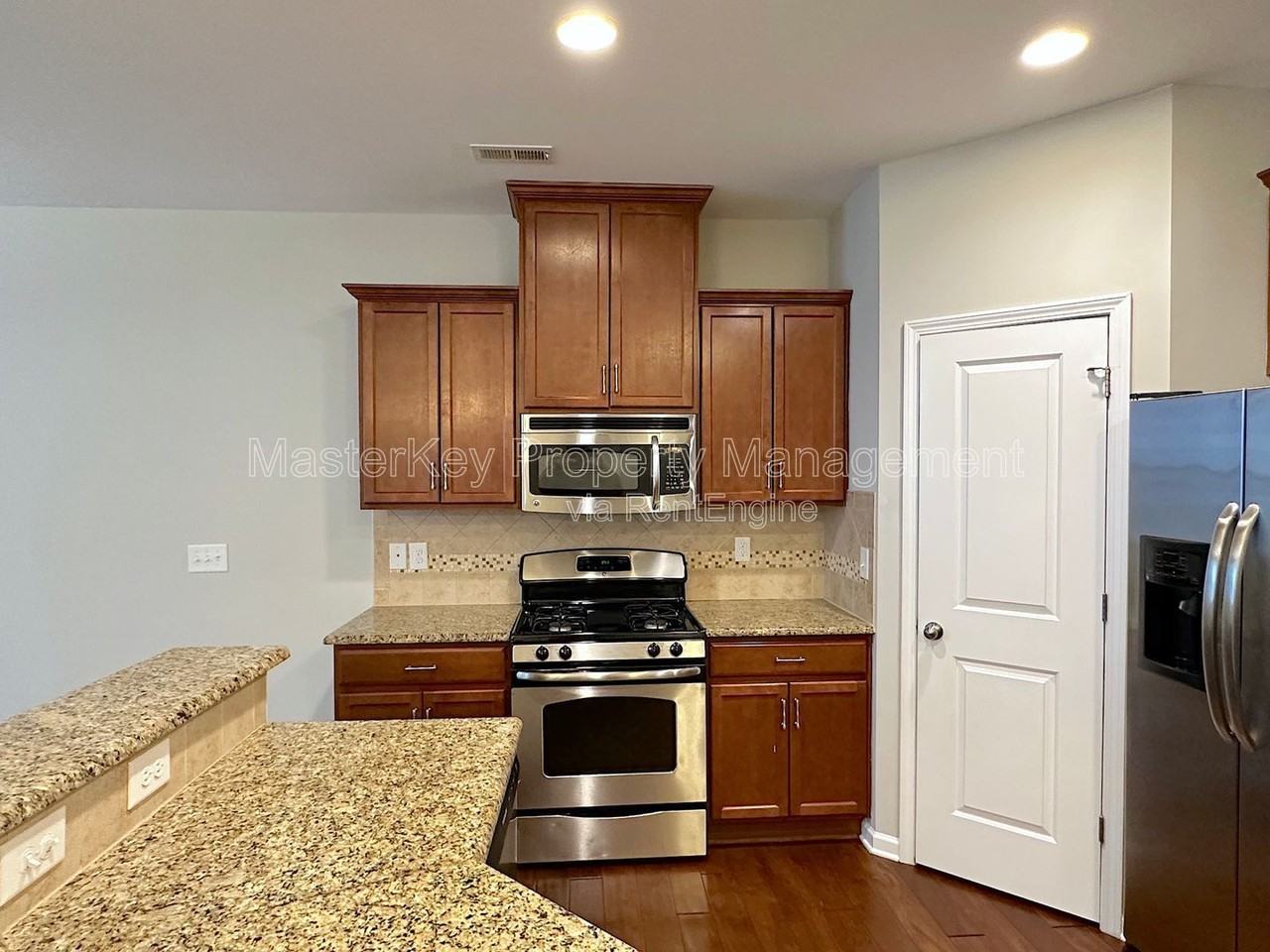 11 Daly Ct - Photo 6 of 20