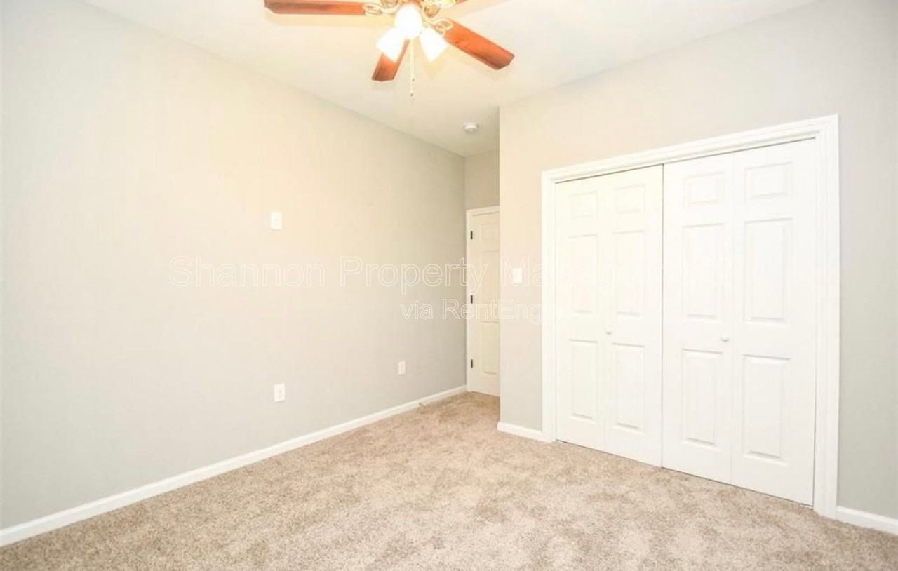 7941 Sparta St - Photo 3 of 33