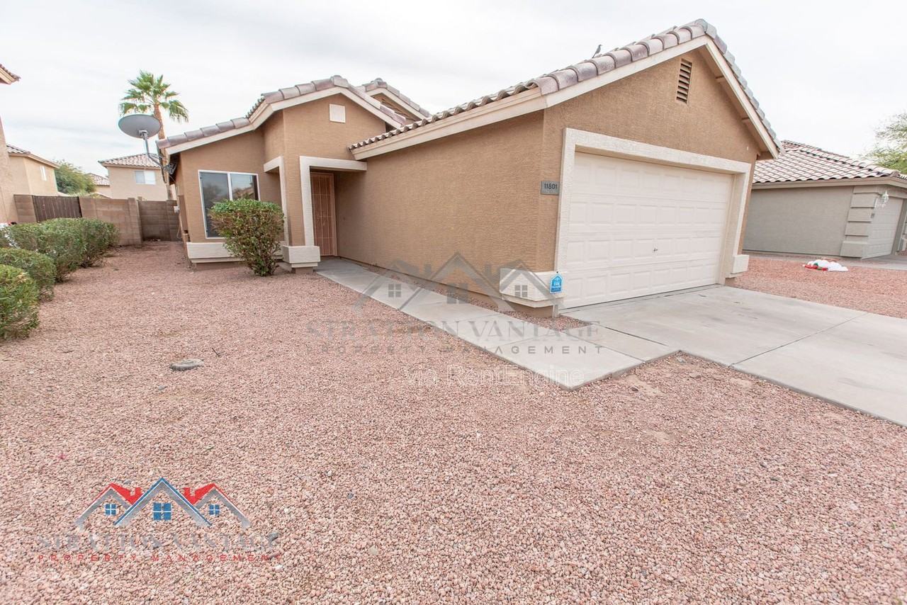 11801 W Paradise Dr - Photo 2 of 34