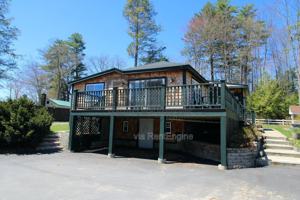 featured image of 94 Lake Shore Dr #A