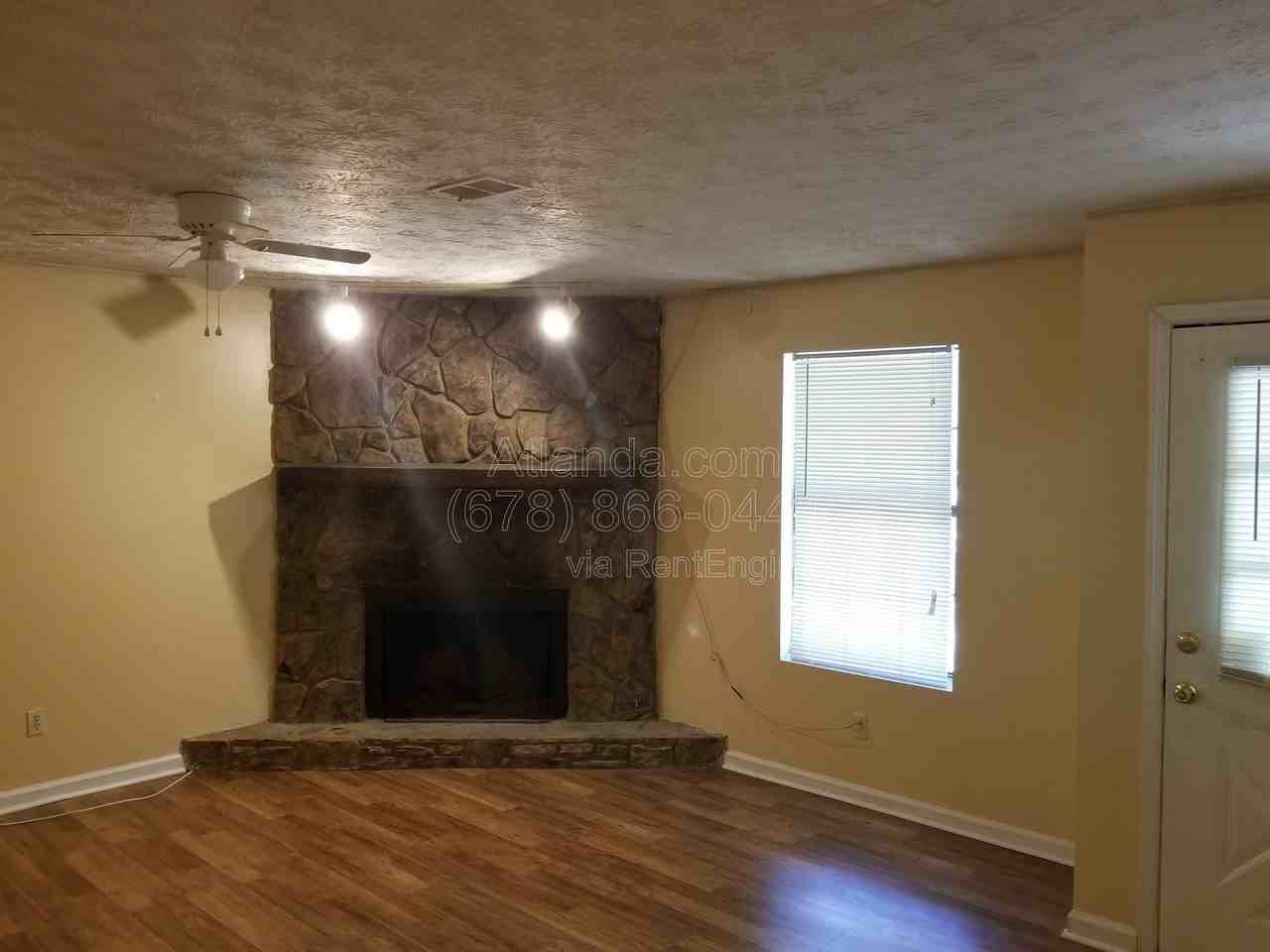 905 Hemingway Rd - Photo 3 of 16