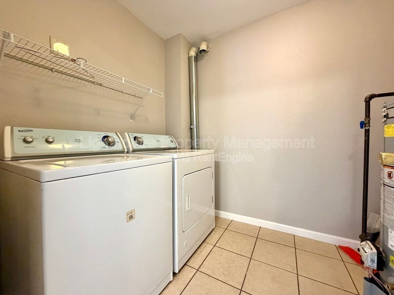 860 Marquette Ave #16 - Photo 3 of 19