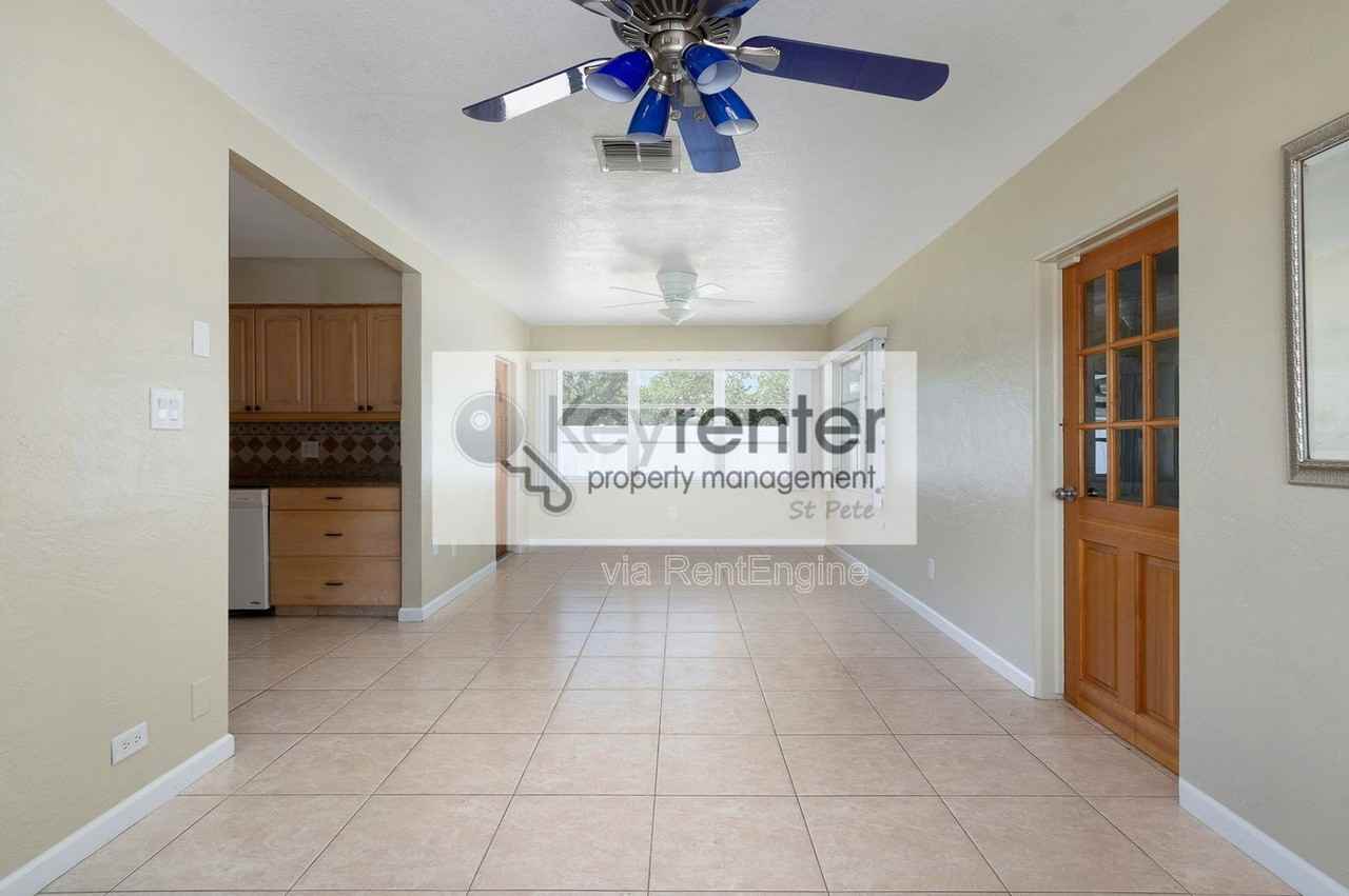 4218 24th Ave N - Photo 6 of 25