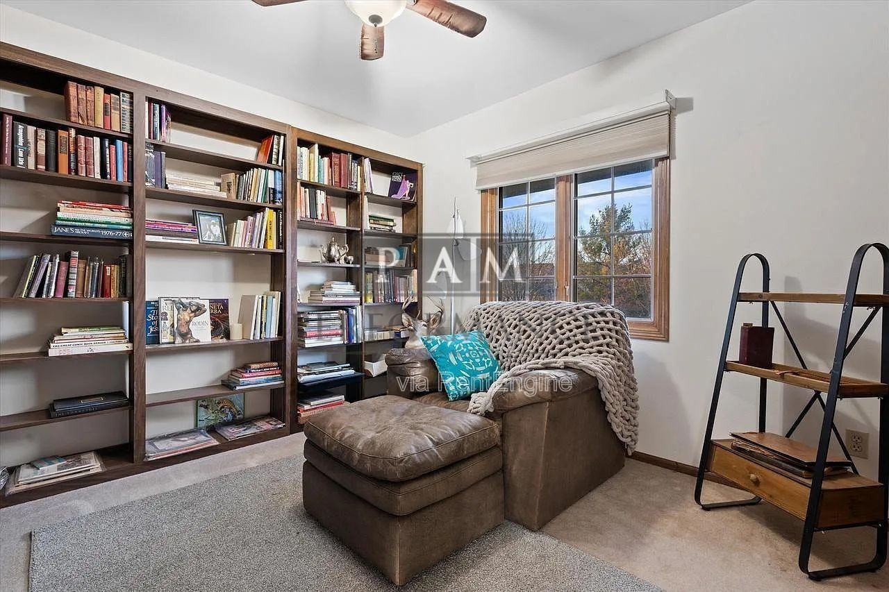 3209 S Ridgecrest Ct - Photo 7 of 30