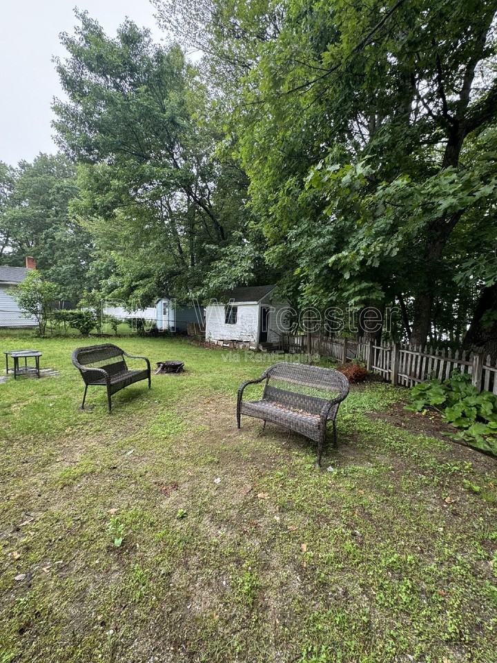 37 Elbridge Rd - Photo 3 of 19