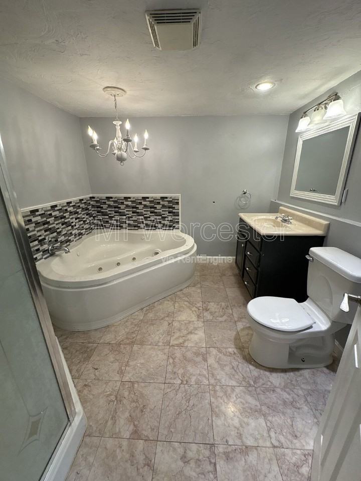 37 Elbridge Rd - Photo 4 of 19