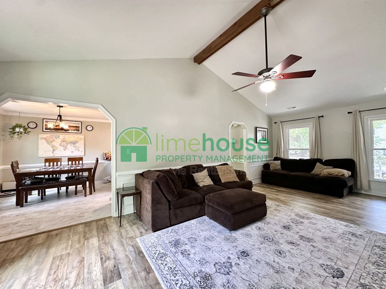 3533 Bernies Ct N - Photo 4 of 18
