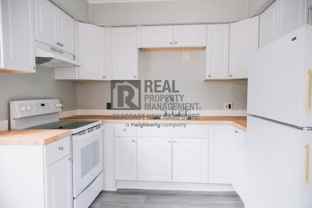 27 Rochester St #A - Photo 1 of 1