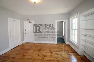 featured image of 40 Grove St #3