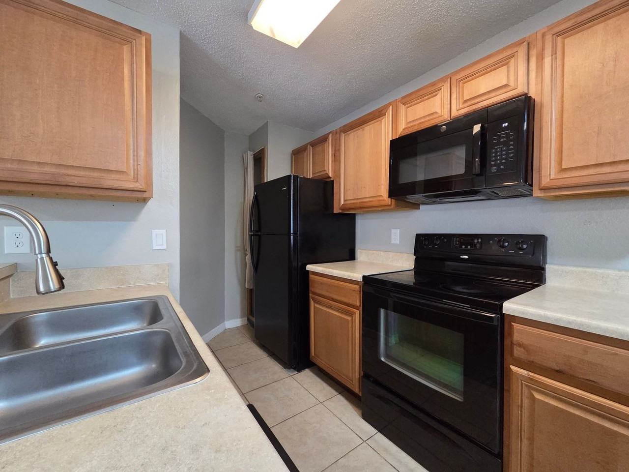 951 Salt Pond Pl #201 - Photo 5 of 16