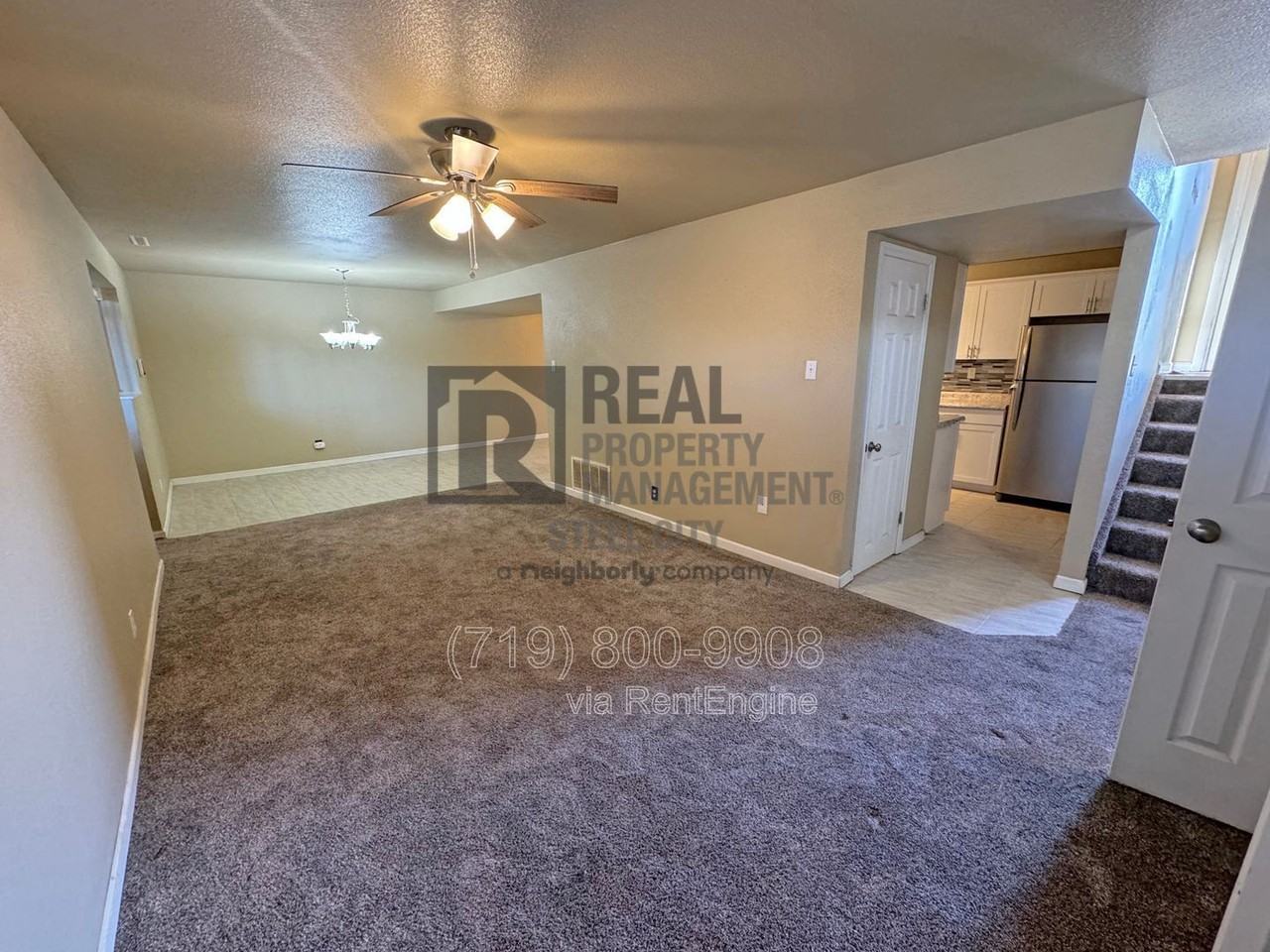 3011 Aster St - Photo 2 of 23