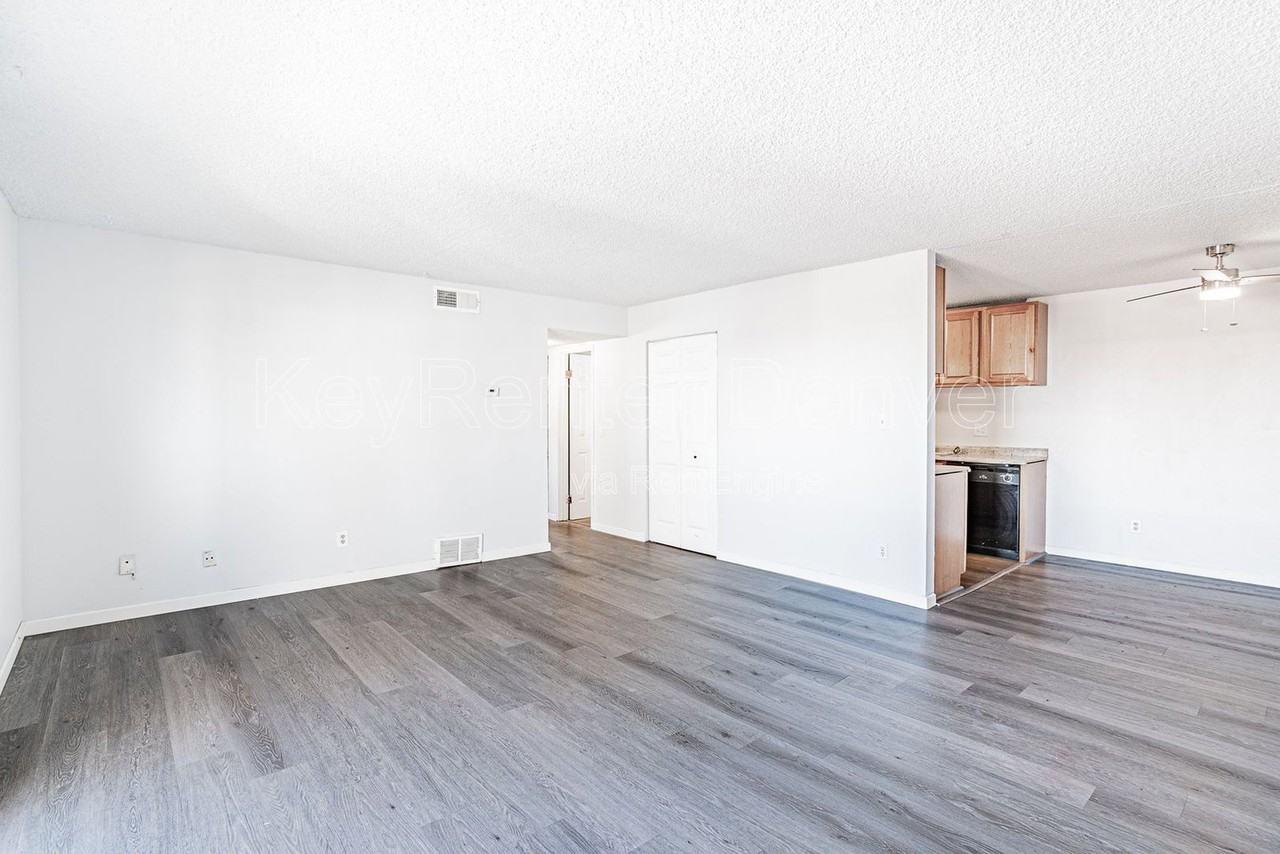 10211 Ura Ln #6-308 - Photo 3 of 21