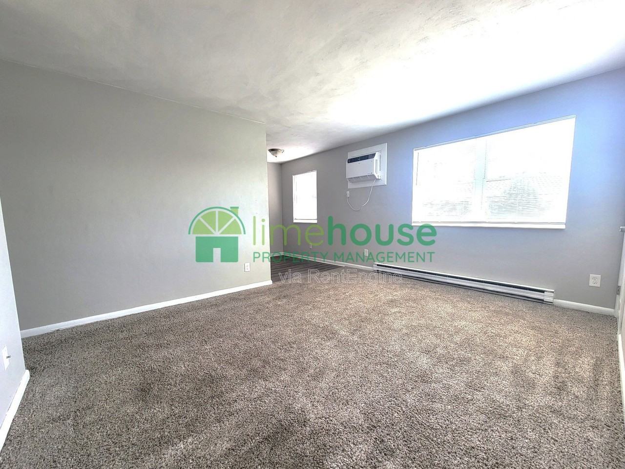 4314 Dunning Rd #4 - Photo 5 of 9