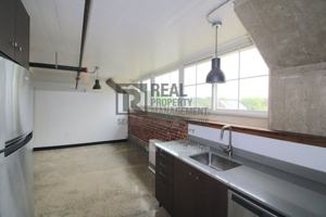 featured image of 710 Main St #3C