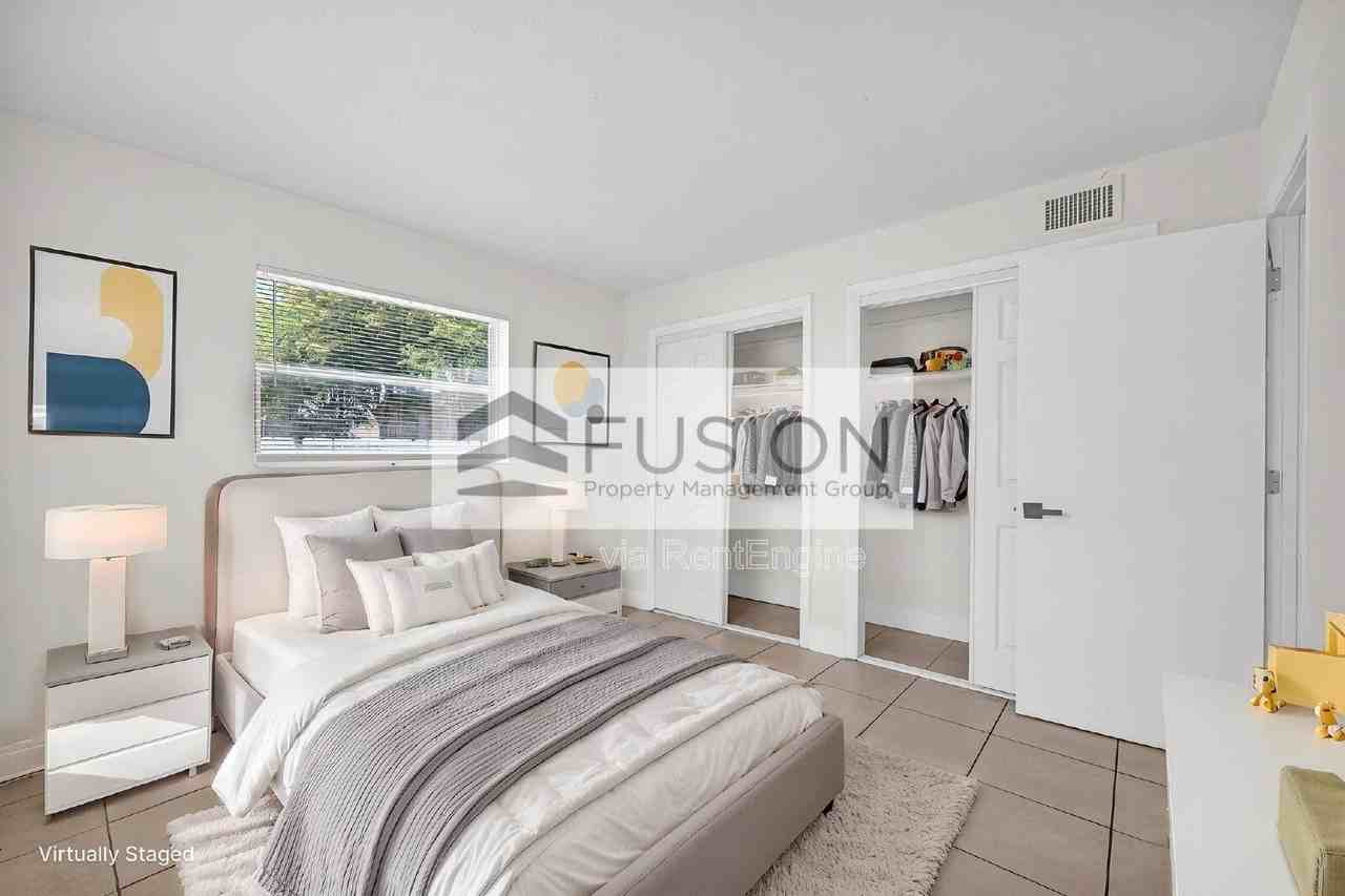 861 Sw 74th Ter #102D - Photo 4 of 15