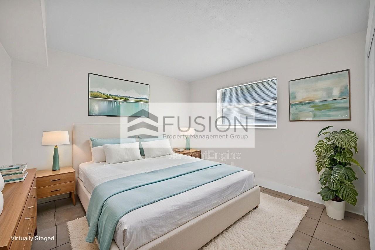 861 Sw 74th Ter #102D - Photo 5 of 15