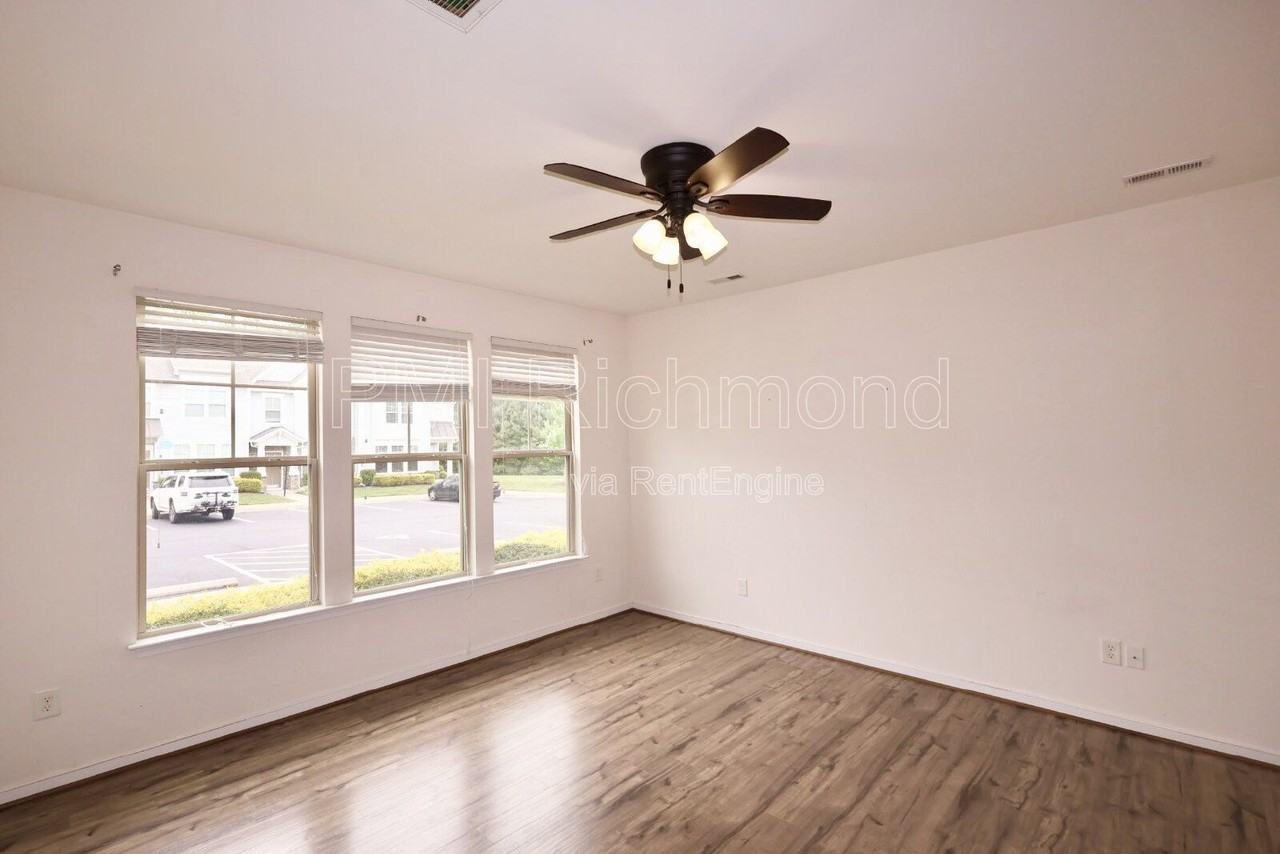 10506 Marions Way - Photo 2 of 31