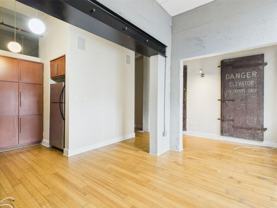 815 Perry St #220 - Photo 1 of 1