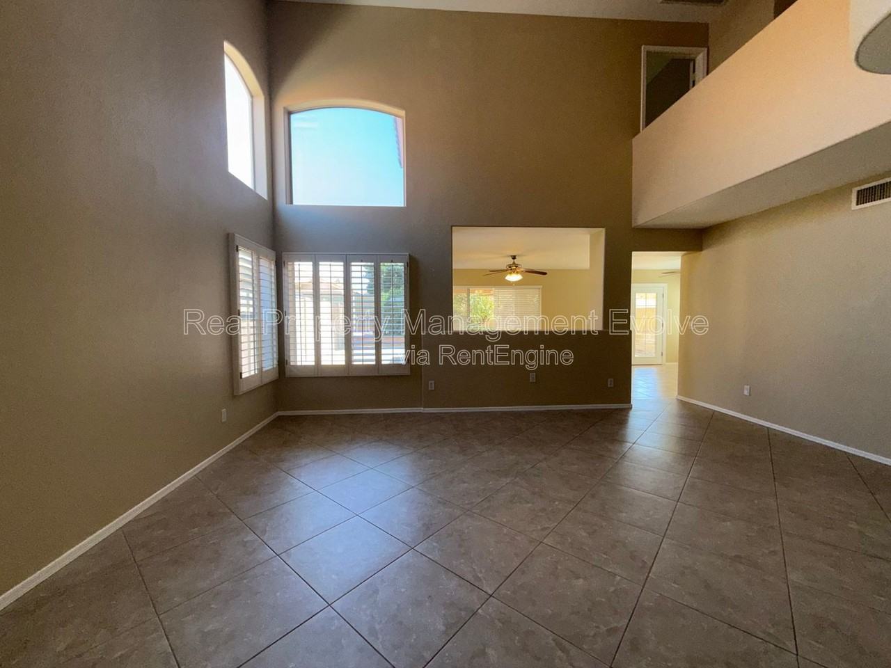 17215 N 46th Pl - Photo 4 of 32