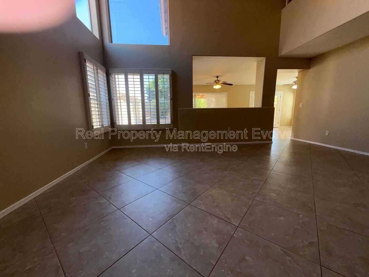 17215 N 46th Pl - Photo 5 of 32