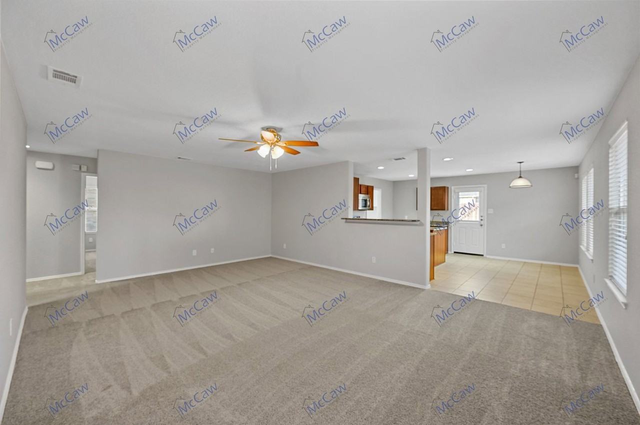 1436 Willoughby Way - Photo 3 of 18