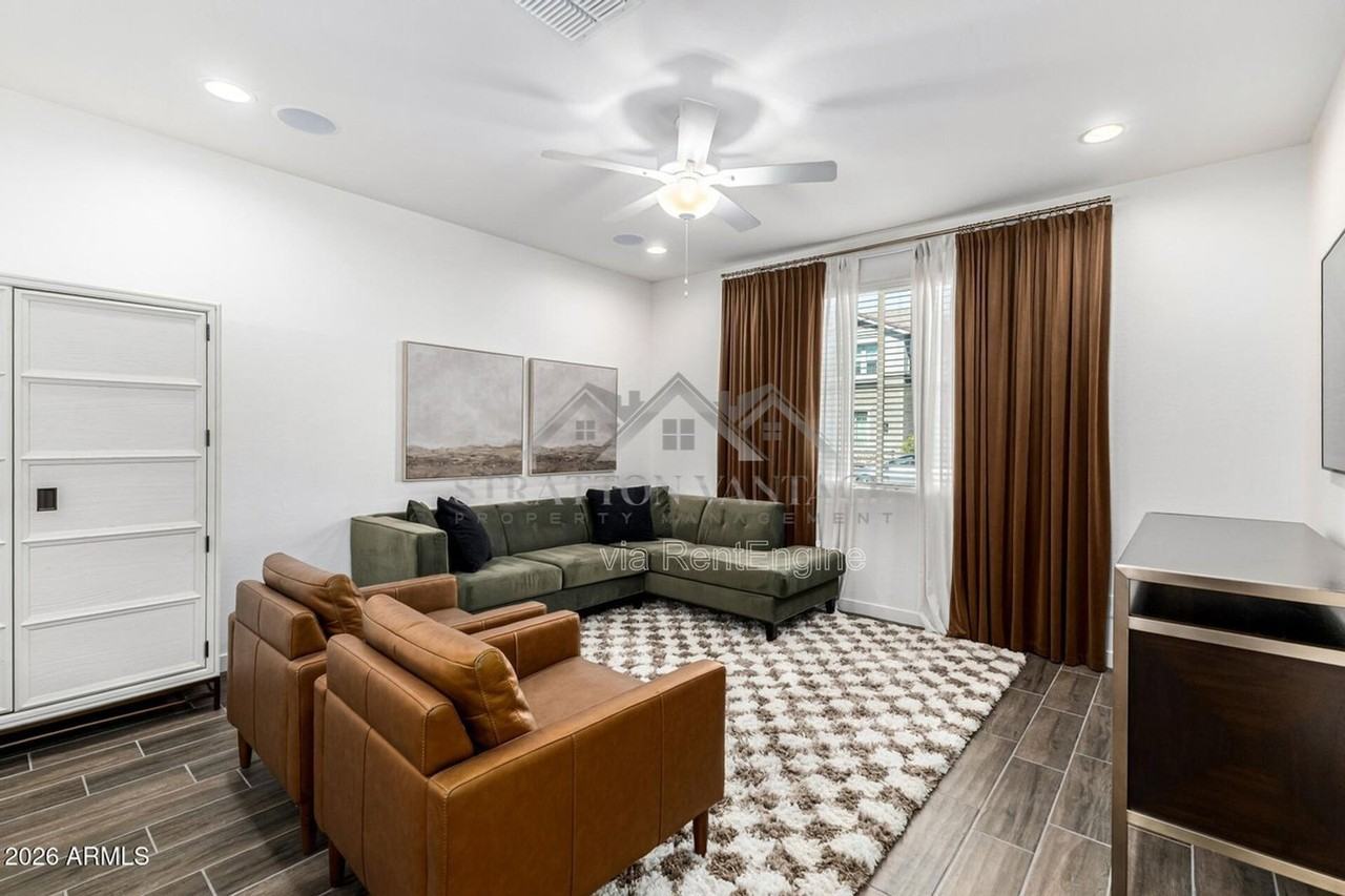 4145 E Jones St - Photo 5 of 50