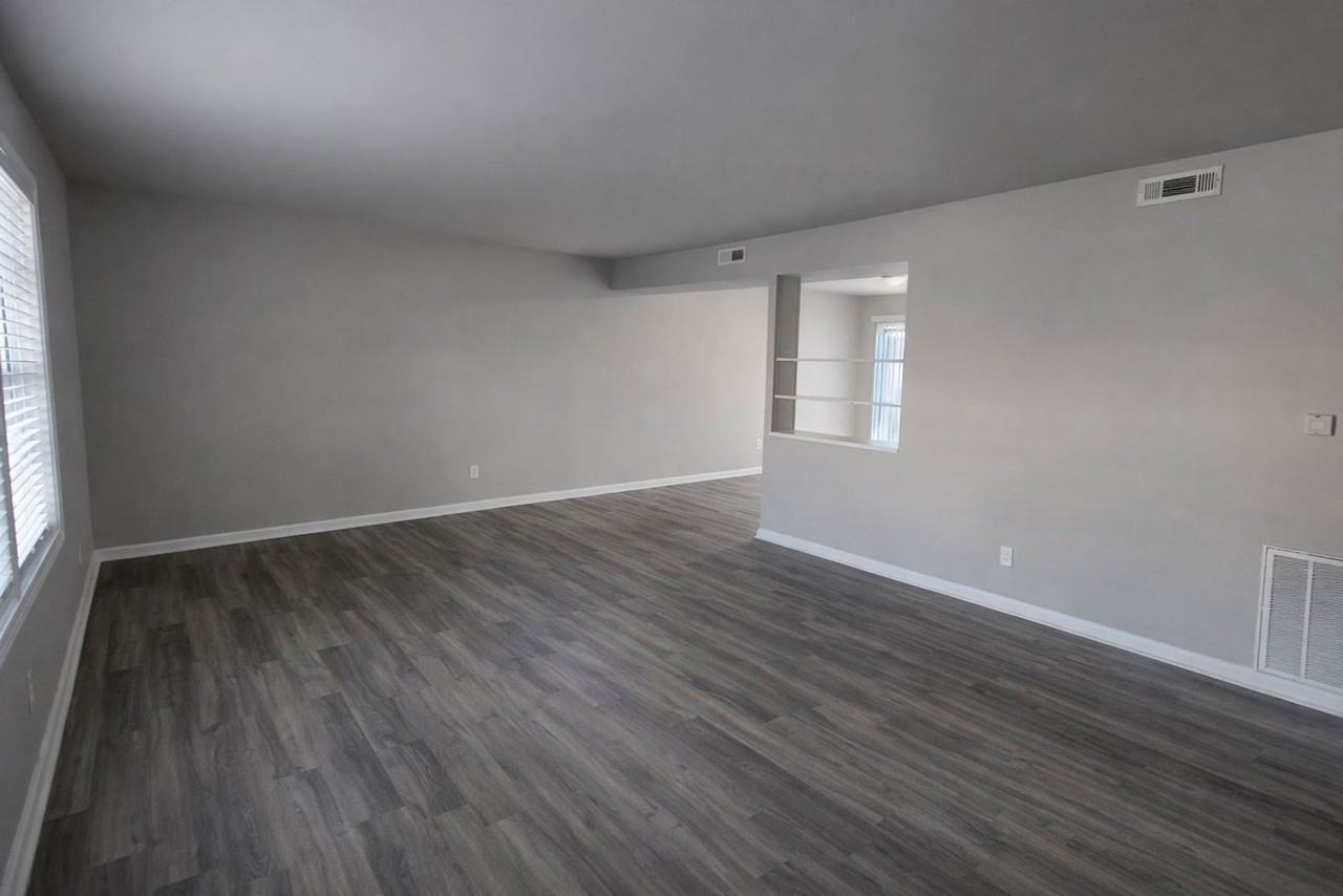 209 Ridgewood Ave #209 - Photo 2 of 20